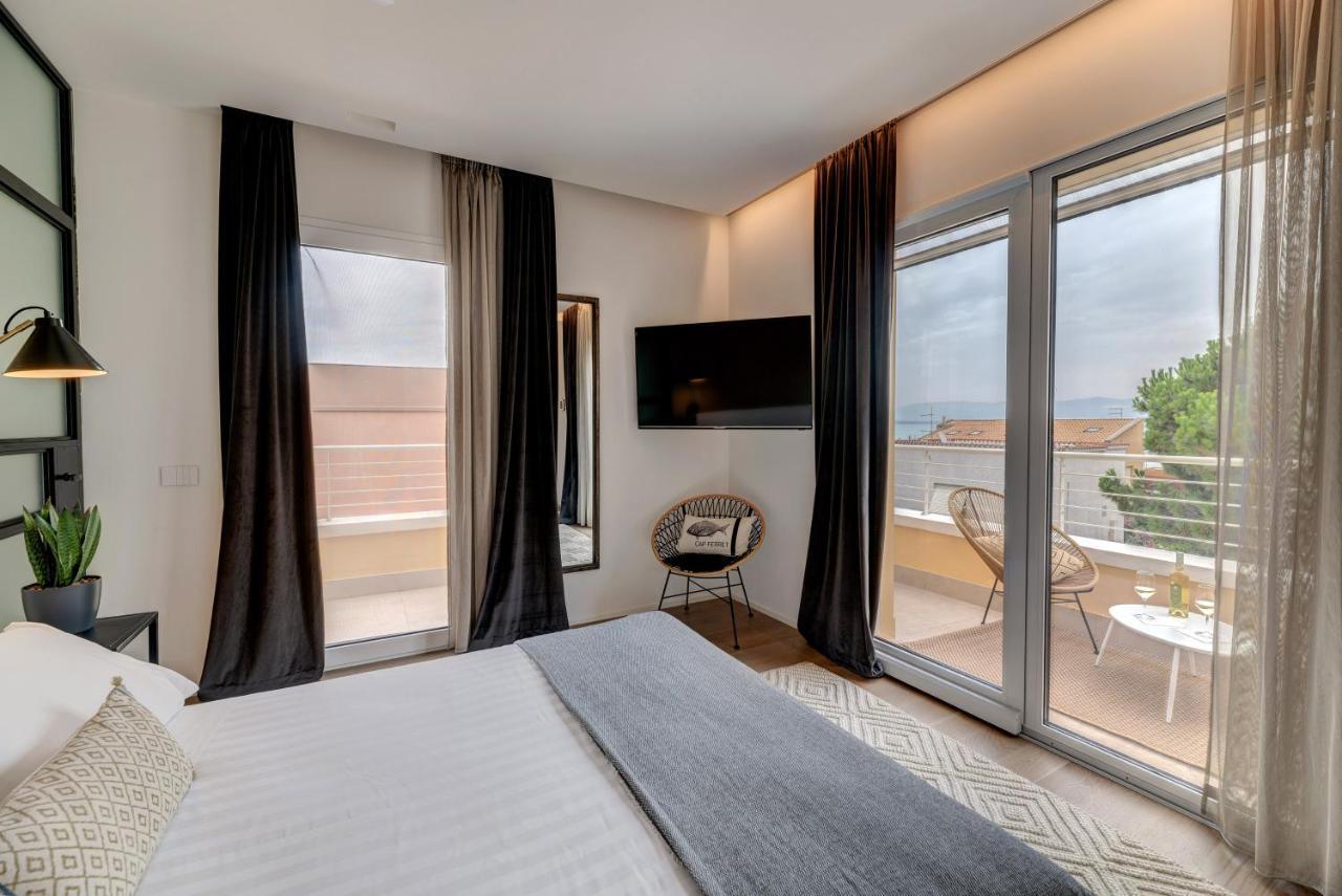 Arveskida Suite Apartment Cagliari Buitenkant foto