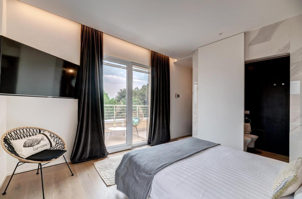 Arveskida Suite Apartment Cagliari Buitenkant foto