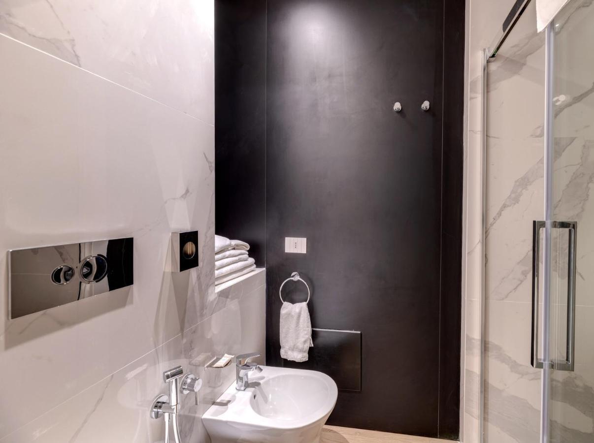 Arveskida Suite Apartment Cagliari Buitenkant foto