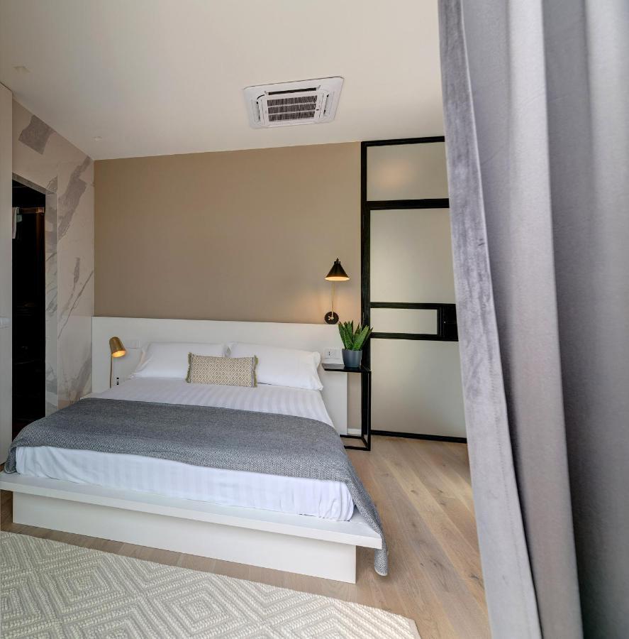Arveskida Suite Apartment Cagliari Buitenkant foto