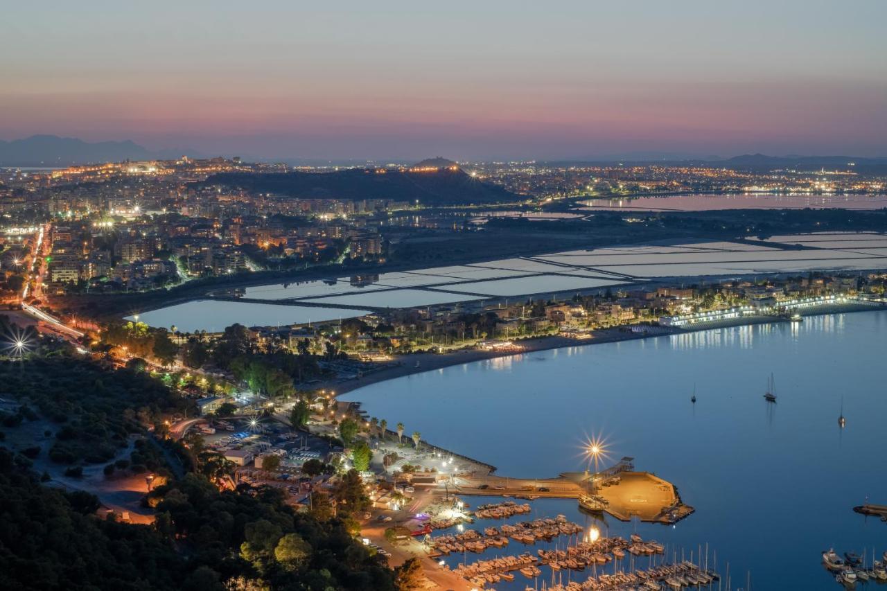 Arveskida Suite Apartment Cagliari Buitenkant foto